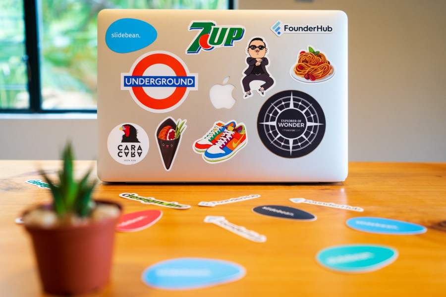 Stickers : un outil avantageux pour votre visibilité
