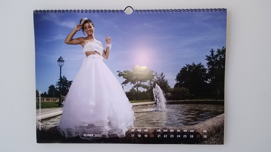 CALENDRIER MURAL A3 HAUTE COUTURE